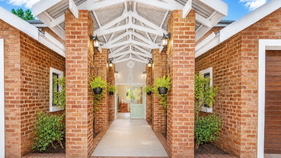4 Bedroom Property for Sale in Seasons Lifestyle Estate North West